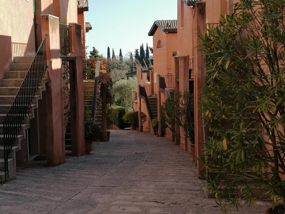 Appartamento In Villa Sul Garda Castion Veronese Экстерьер фото